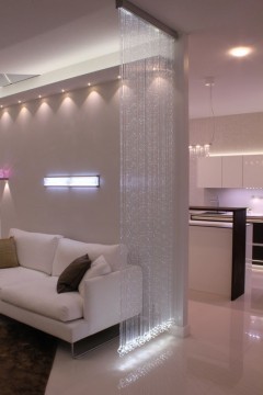 Dekorativ LED-lampe med 80 krystaller
